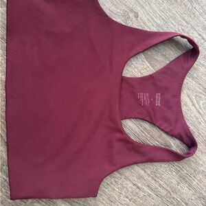 girlfriend collective sports bra in burgundy